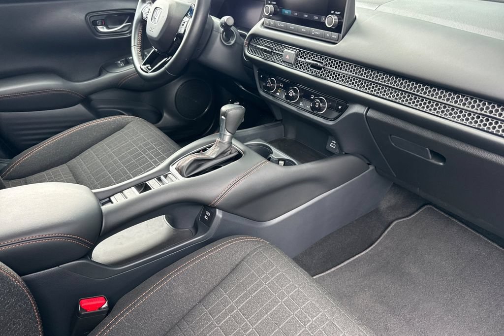 Certified 2025 Honda HR-V Sport image 20
