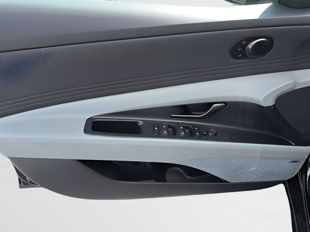 New 2026 Hyundai Elantra Limited image 12