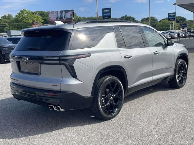 Used 2024 Chevrolet Traverse RS AWD/4WD image 3