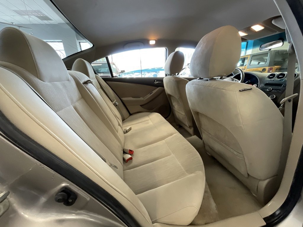 Used 2012 Nissan Altima 2.5 S w/ Special Edition Pkg image 18