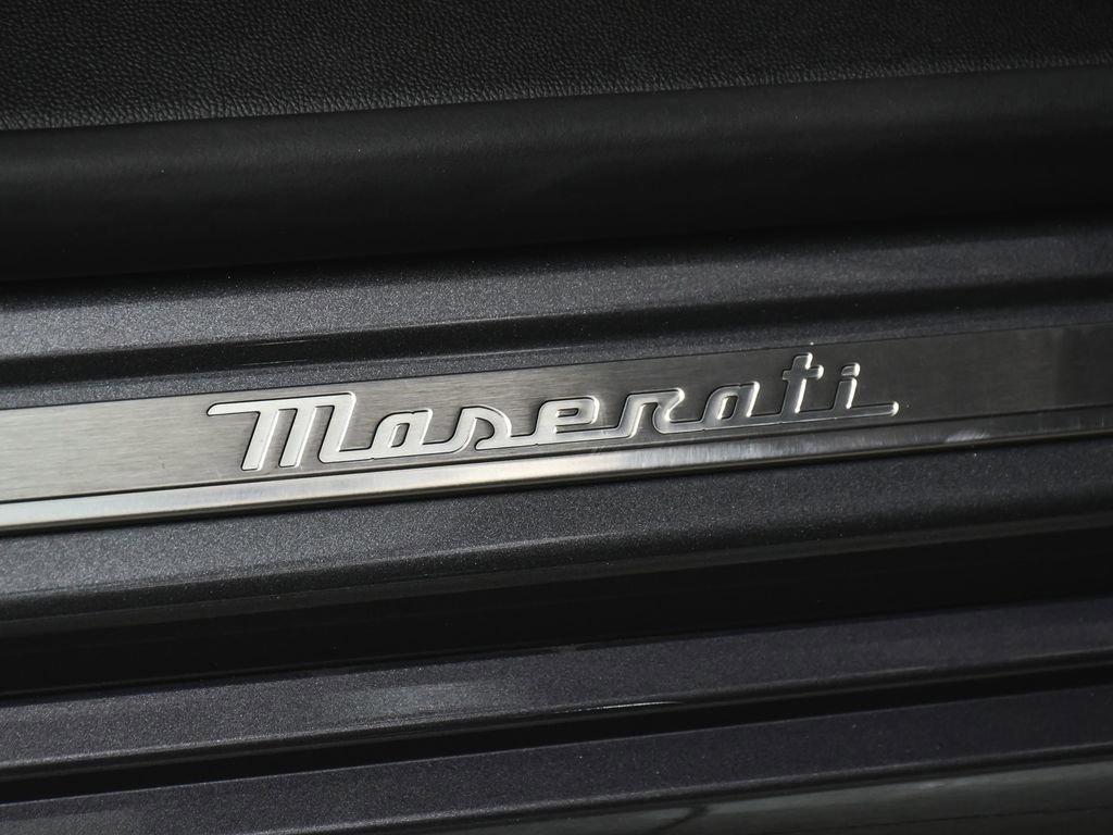 Used 2024 Maserati Grecale GT AWD/4WD image 18