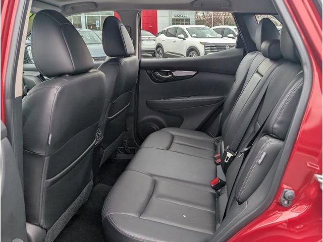 Used 2022 Nissan Rogue Sport SL w/ Premium Package image 9