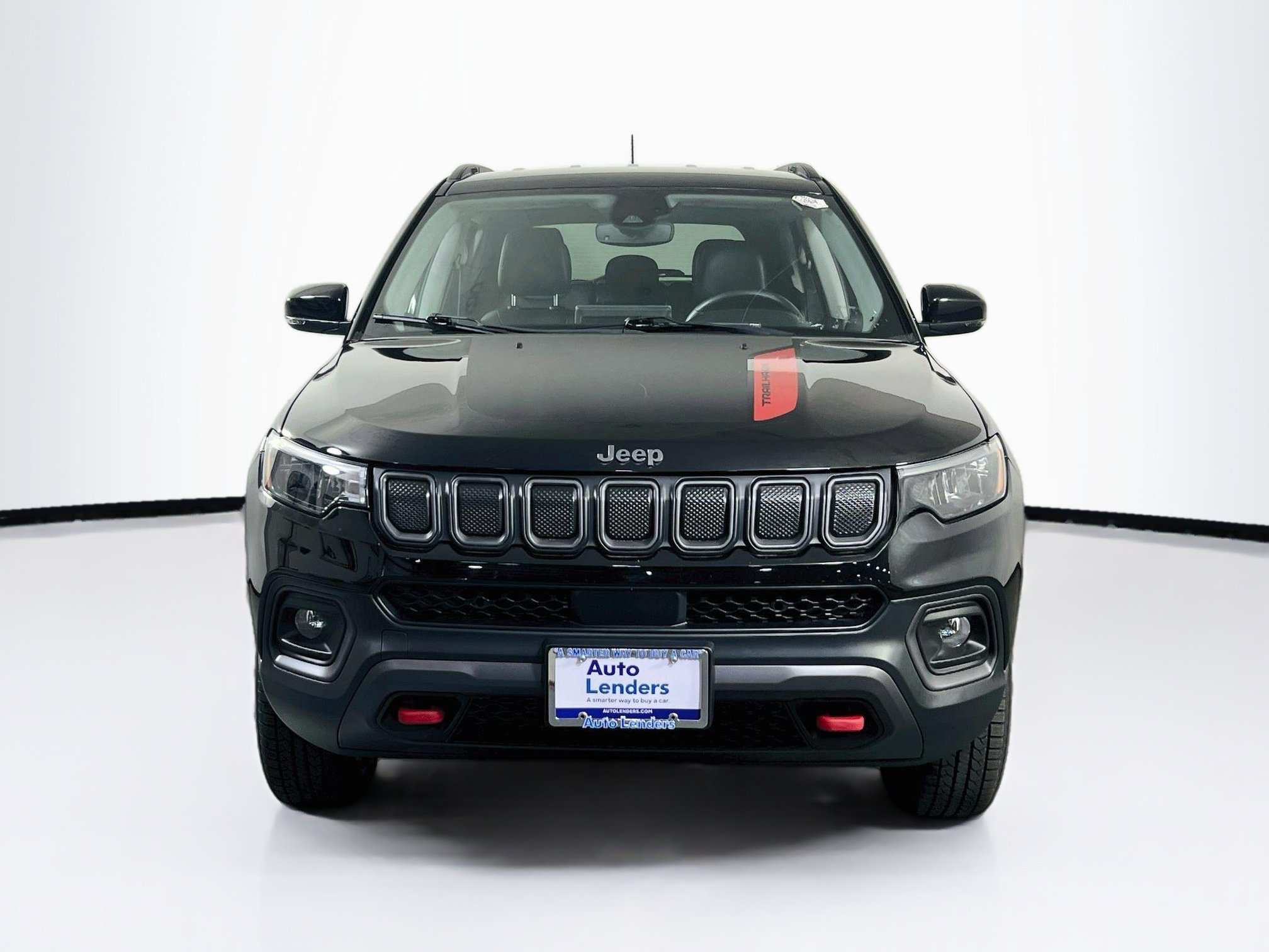 Used 2022 Jeep Compass Trailhawk w/ Trailhawk Convenience Group AWD/4WD image 2