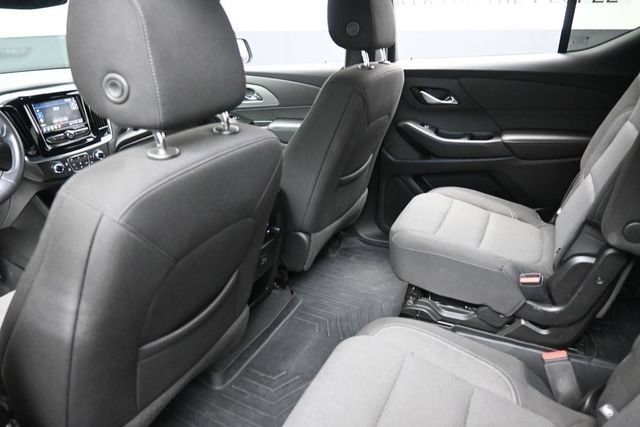 Used 2022 Chevrolet Traverse LT FWD image 26