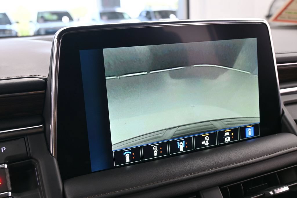 Used 2023 Chevrolet Tahoe High Country RWD image 24