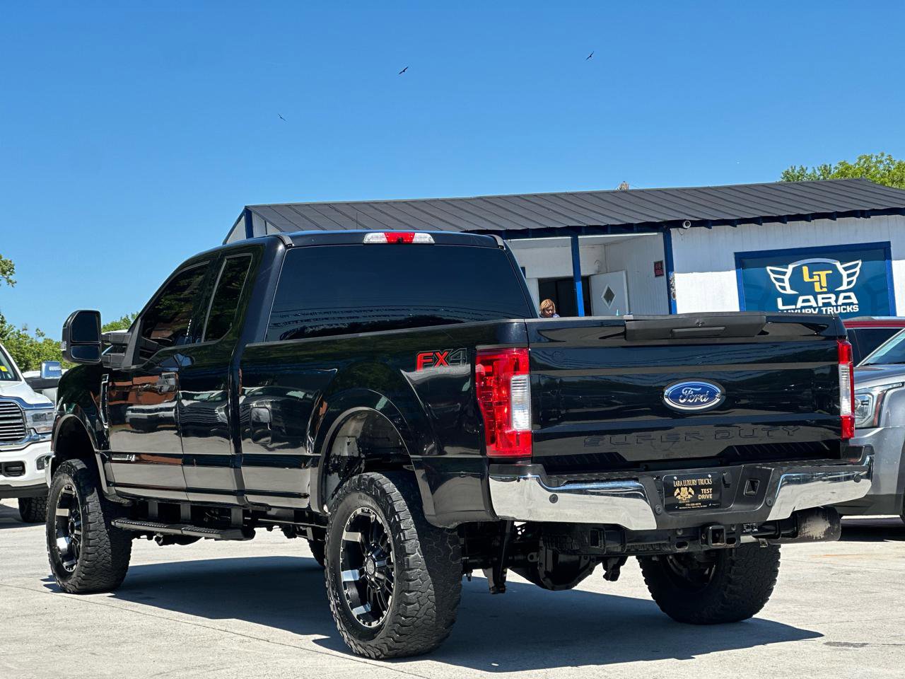 Used 2019 Ford F350 XLT w/ XLT Value Package AWD/4WD image 5