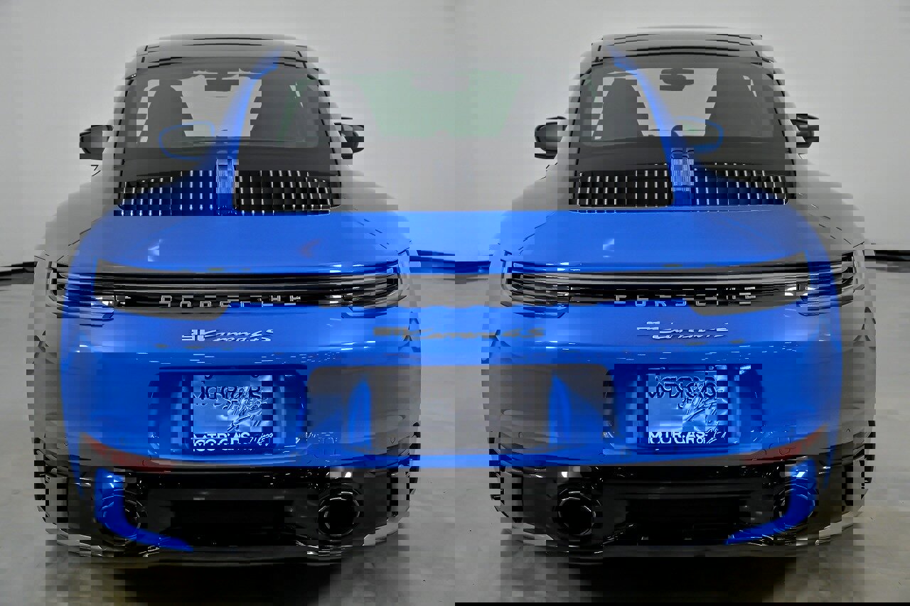 Used 2022 Porsche 911 Carrera 4S AWD/4WD image 11