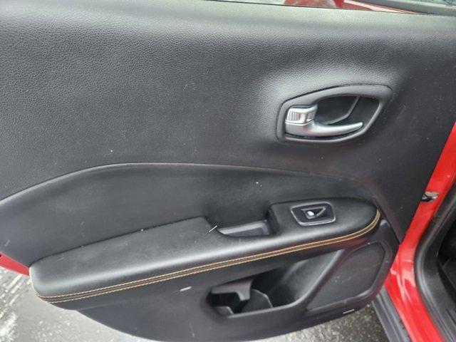 Used 2020 Jeep Compass Limited image 16