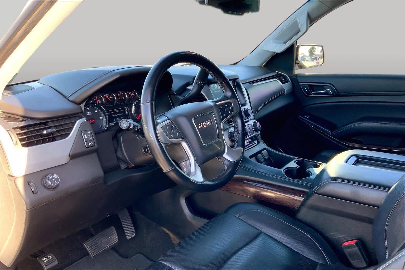 Used 2018 GMC Yukon SLT w/ Open Road Package RWD image 18