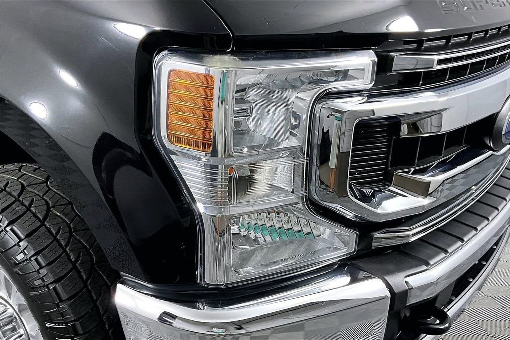 Used 2020 Ford F250 XL w/ STX Appearance Package AWD/4WD image 28