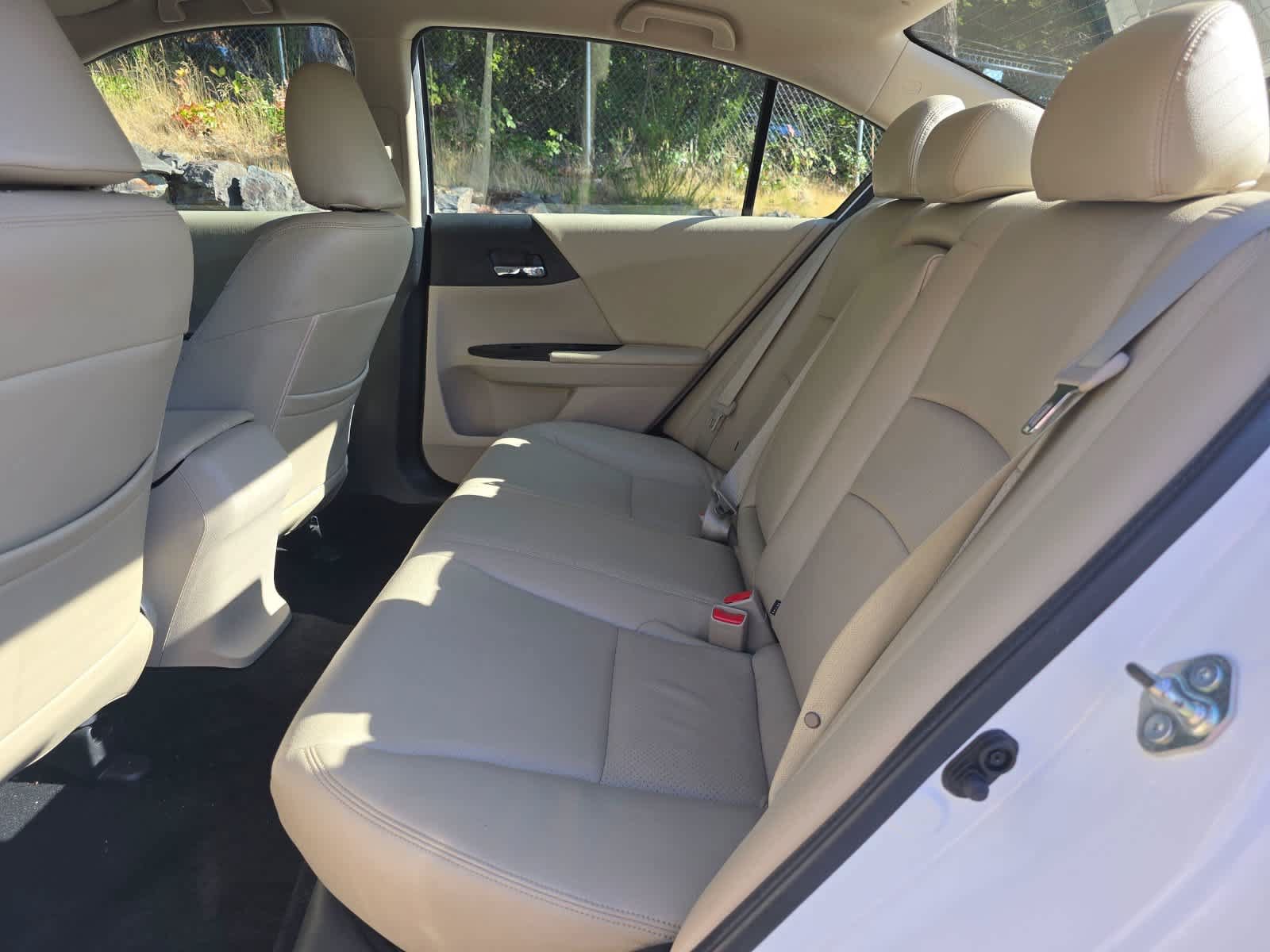 Used 2016 Honda Accord LX image 22