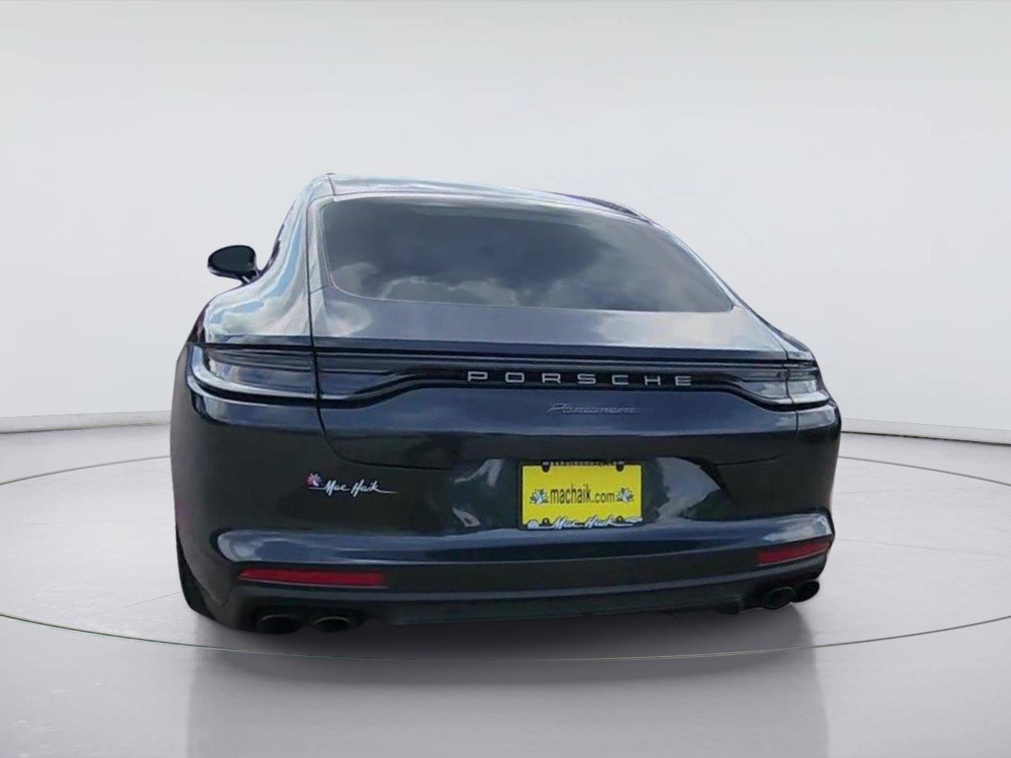 Used 2023 Porsche Panamera Platinum Edition RWD image 7