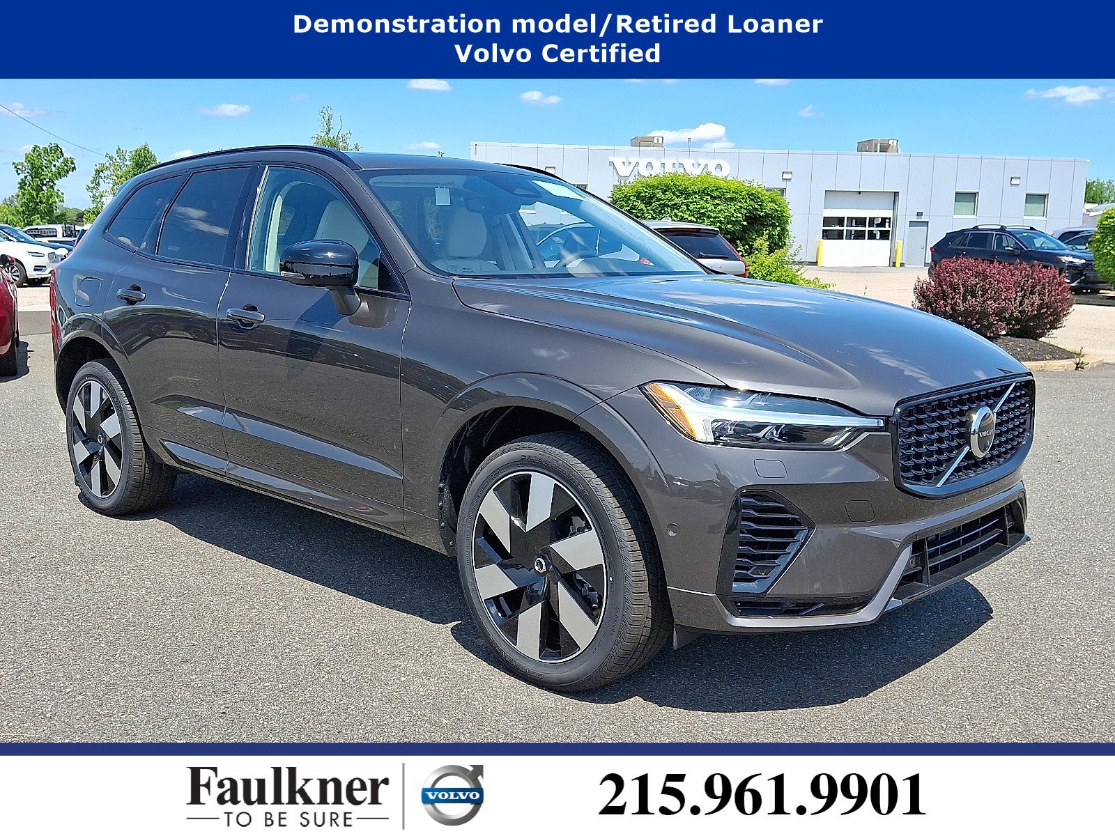 Used 2025 Volvo XC60 T8 Plus w/ Protection Package Premier image 1