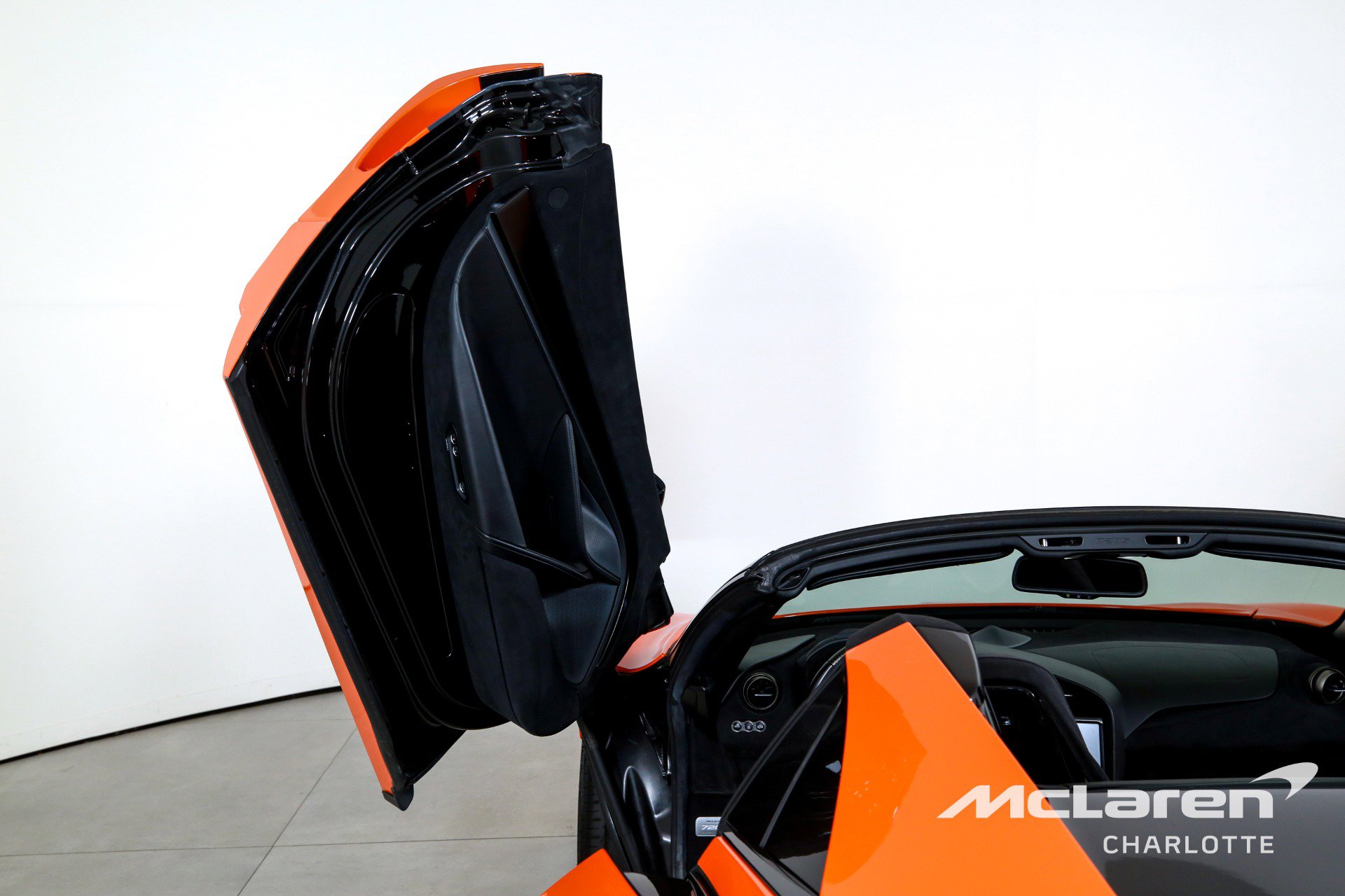 Used 2020 McLaren 720S Performance RWD image 12