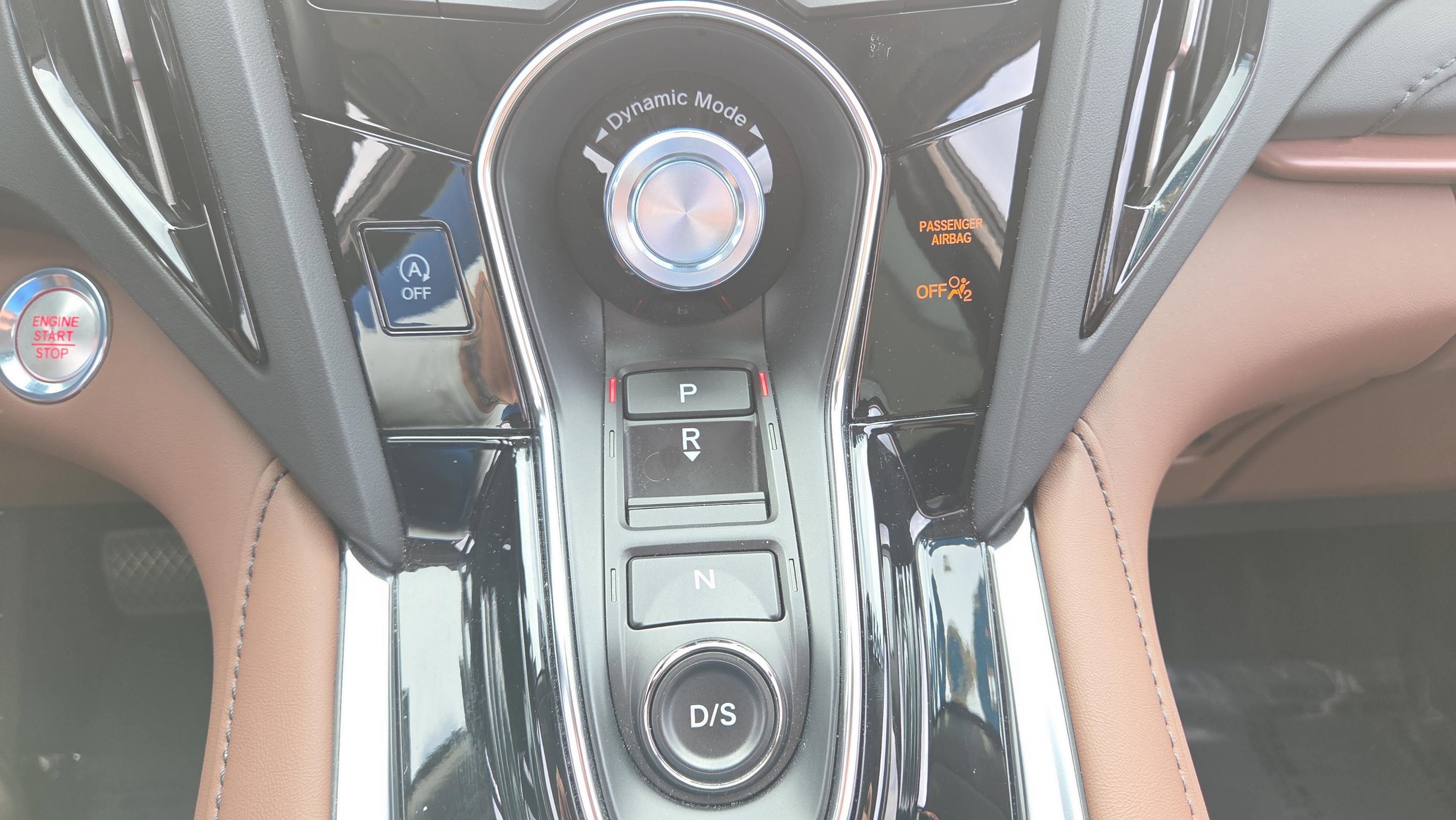 Used 2025 Acura RDX SH-AWD w/ Technology Package image 33