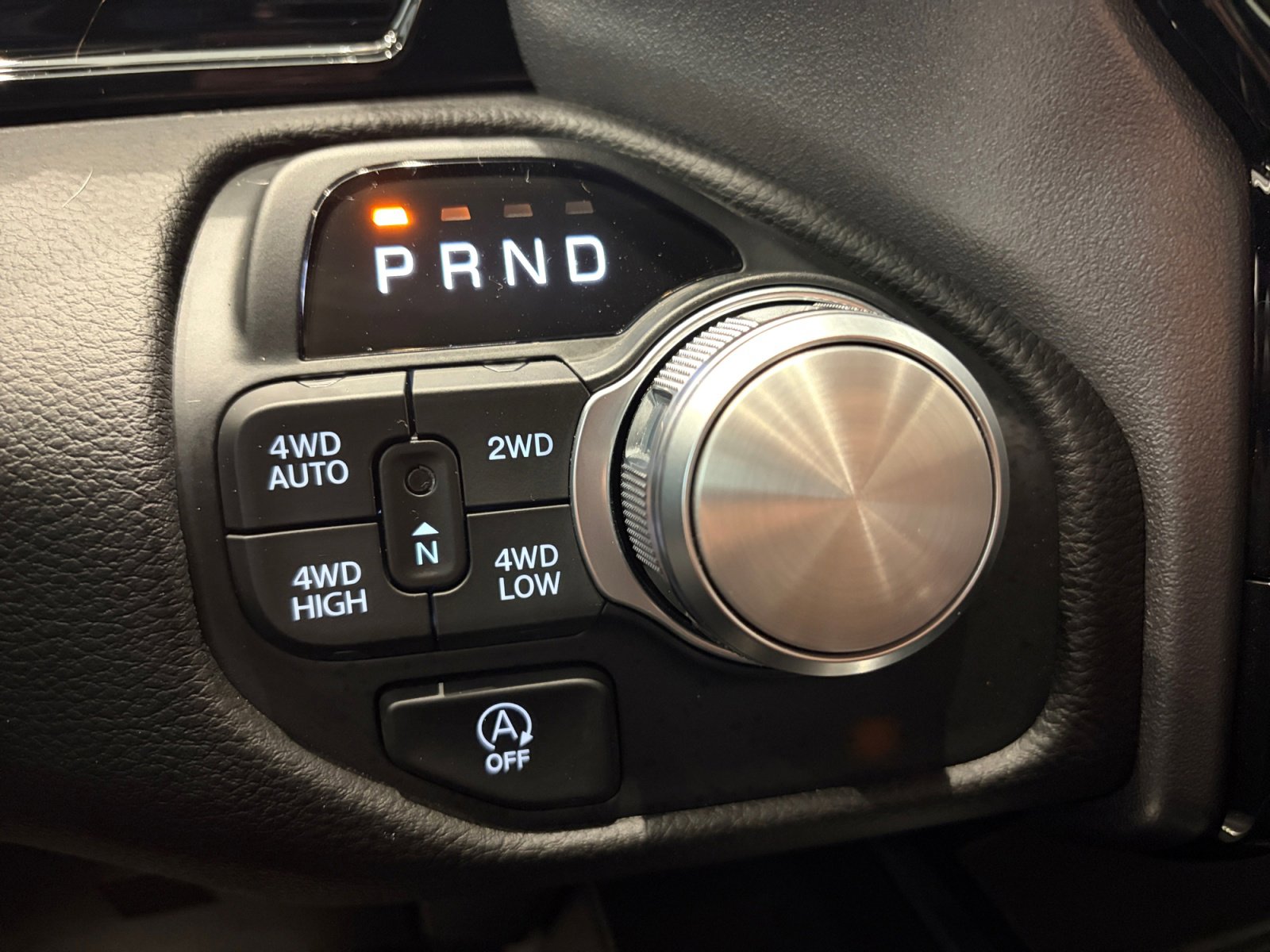 Used 2025 RAM 1500 Laramie w/ Night Edition AWD/4WD image 18
