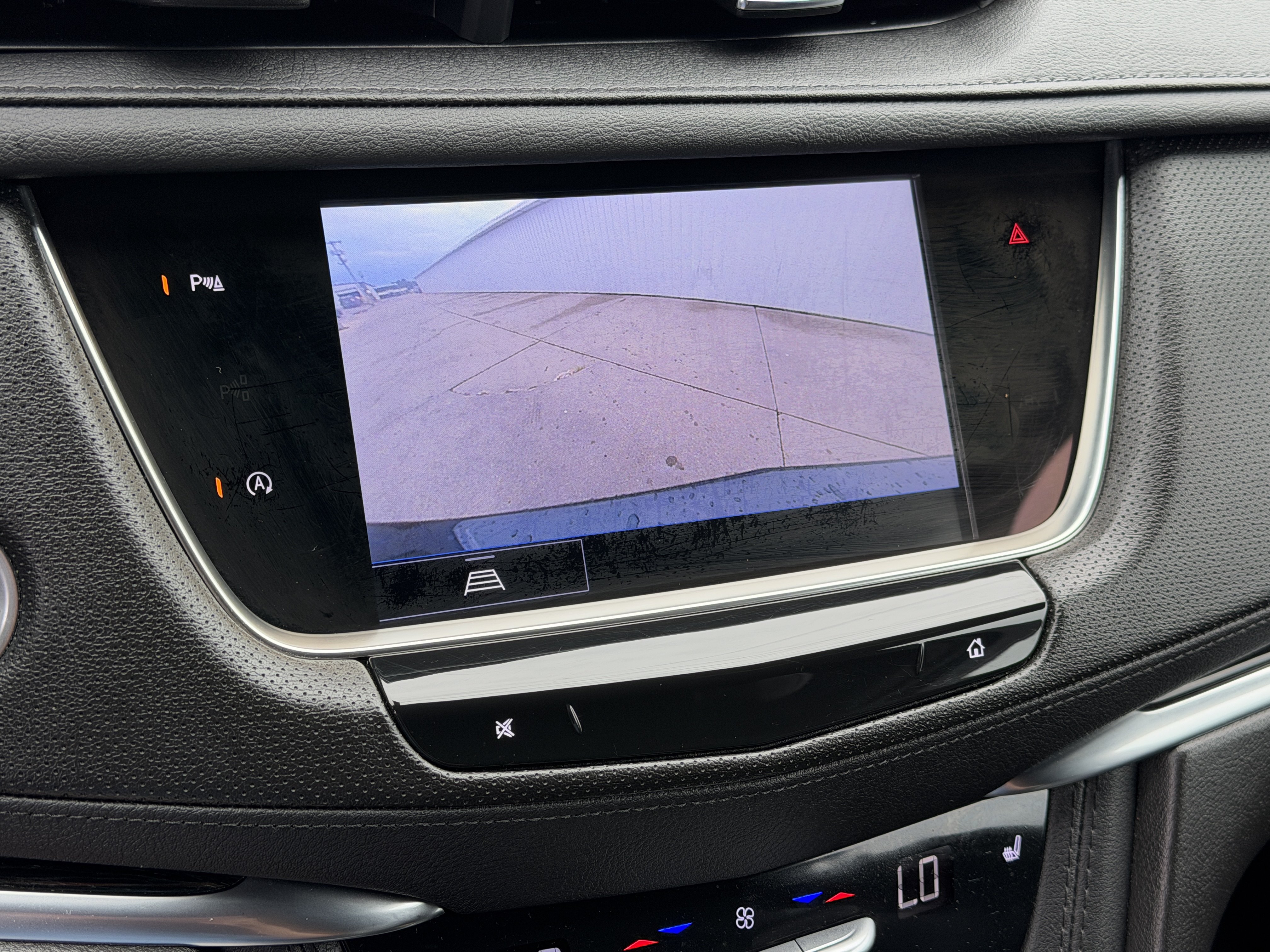 Certified 2025 Cadillac XT5 Premium Luxury AWD/4WD image 14