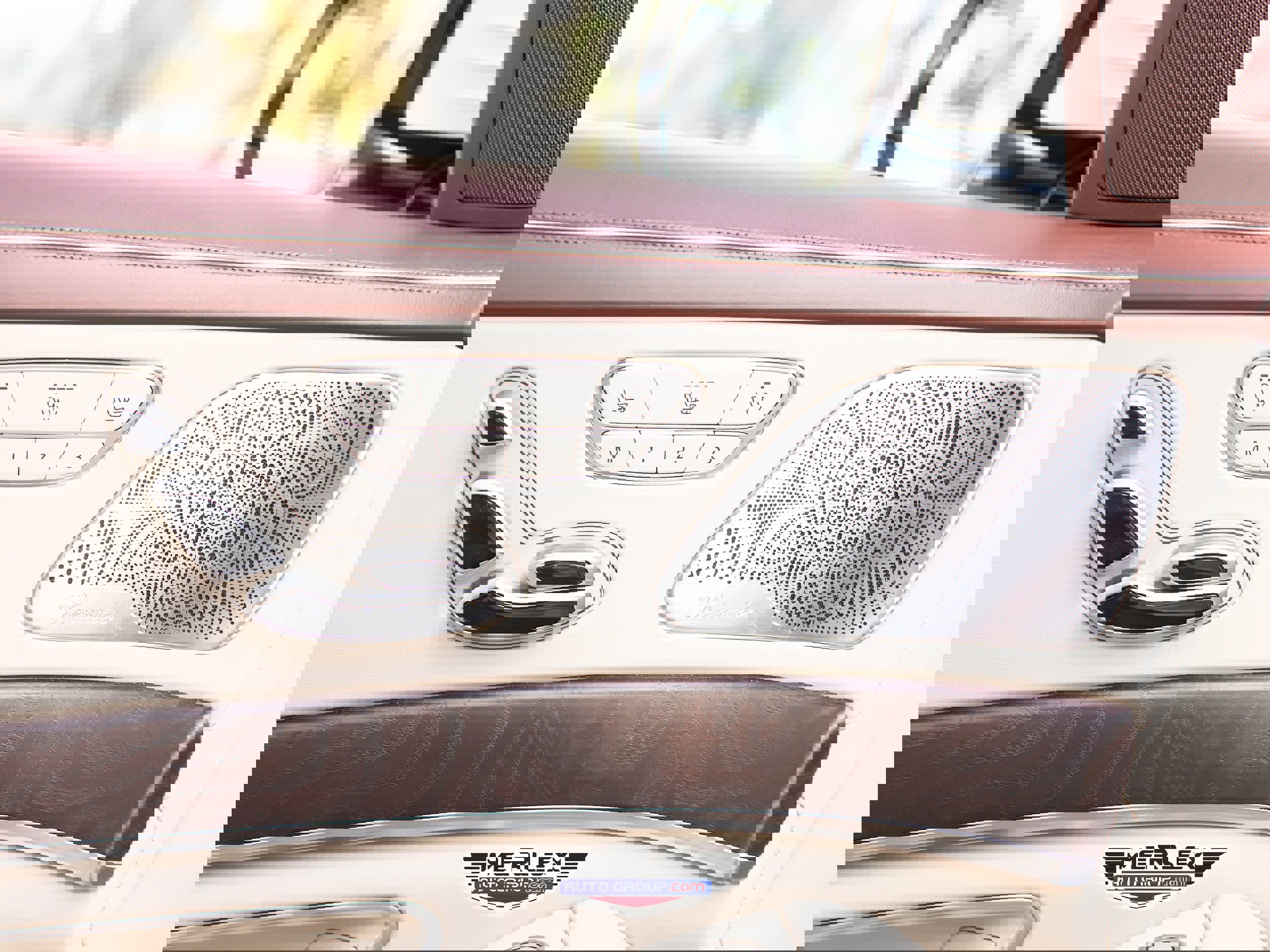 Used 2018 Mercedes-Benz S 560 4MATIC Sedan w/ AMG Line Exterior image 44