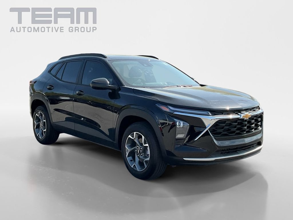 New 2026 Chevrolet Trax LT w/ Driver Confidence Package
