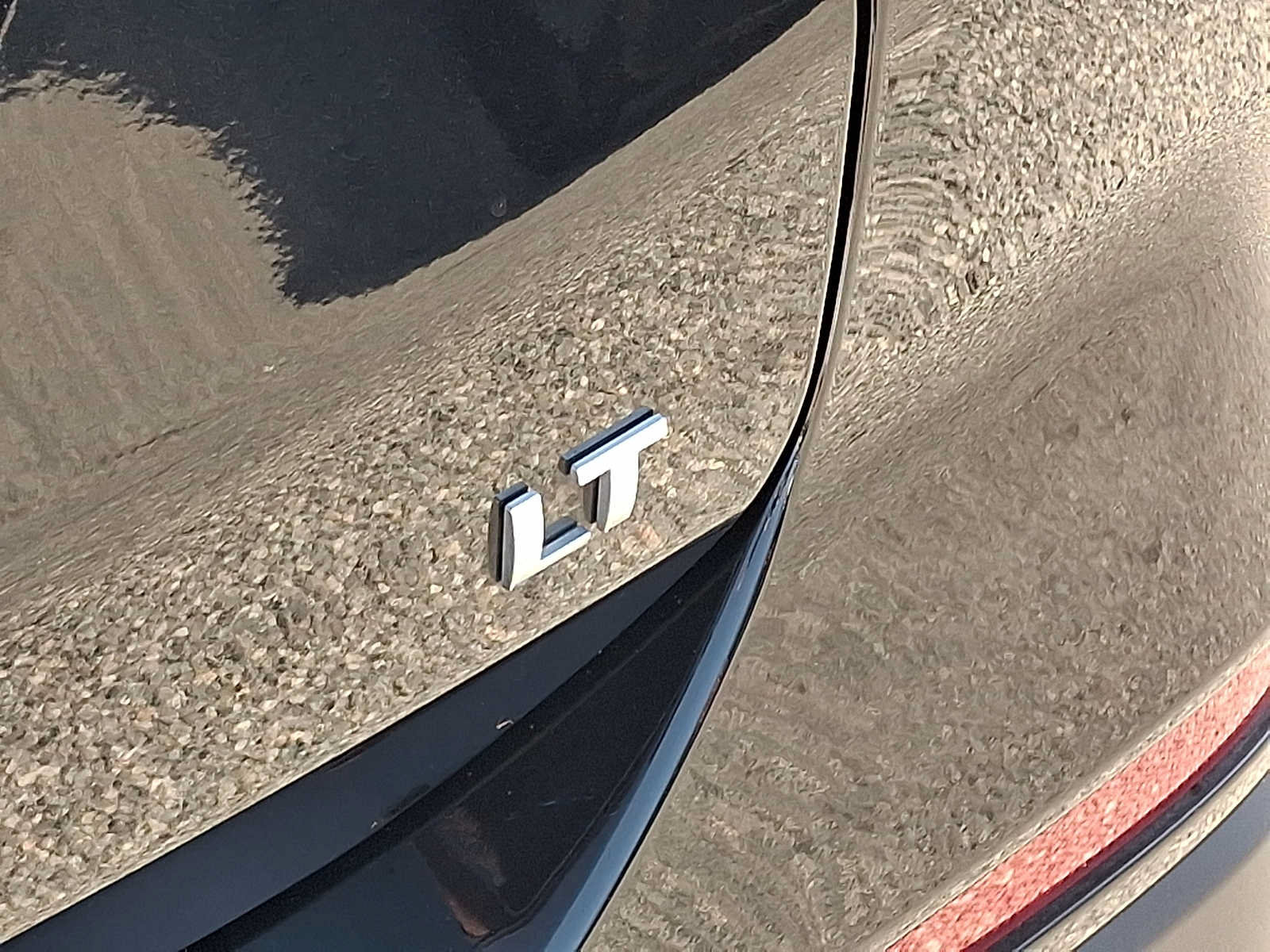 Used 2023 Chevrolet Equinox LT w/ LPO, Floor Liner Package FWD image 30
