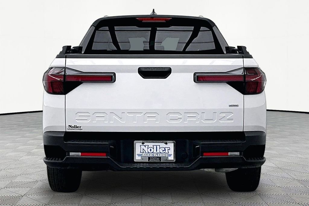Used 2026 Hyundai Santa Cruz SEL AWD/4WD image 4