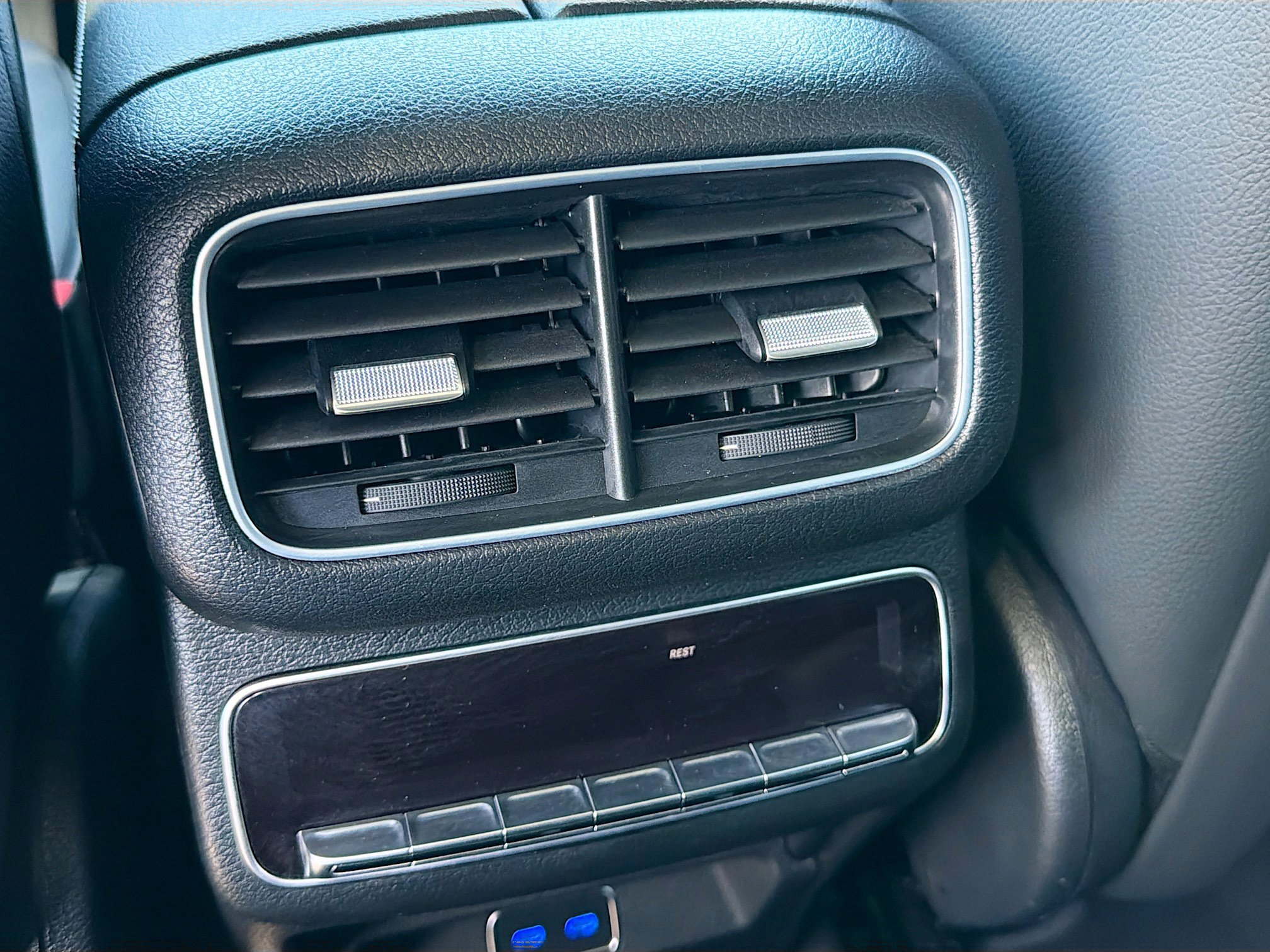 Used 2025 Mercedes-Benz GLS 450 4MATIC image 21