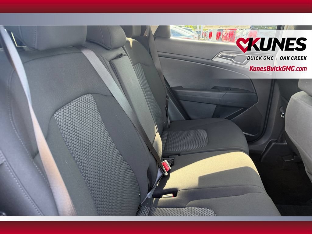 Used 2026 Kia Sportage LX FWD image 37