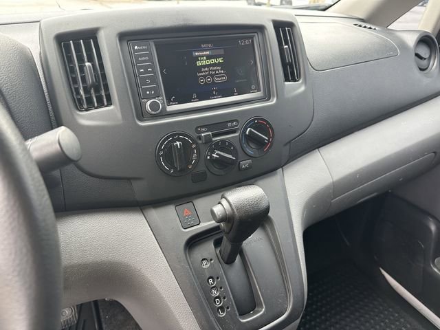 Used 2021 Nissan NV200 S FWD image 31