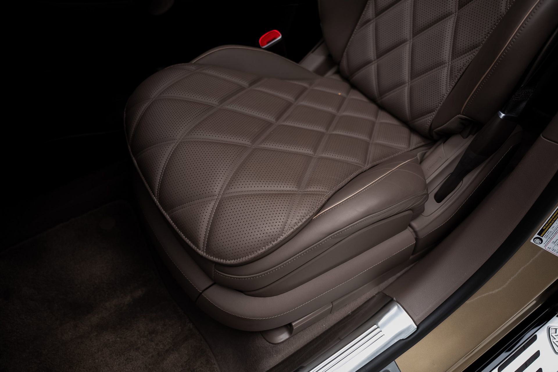 Used 2024 Mercedes-Benz Maybach EQS 680 4MATIC image 63