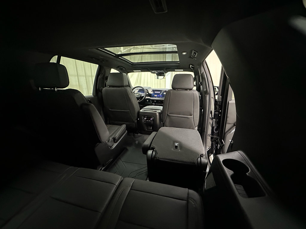 New 2026 Chevrolet Tahoe High Country w/ Sun And Tow Package image 21