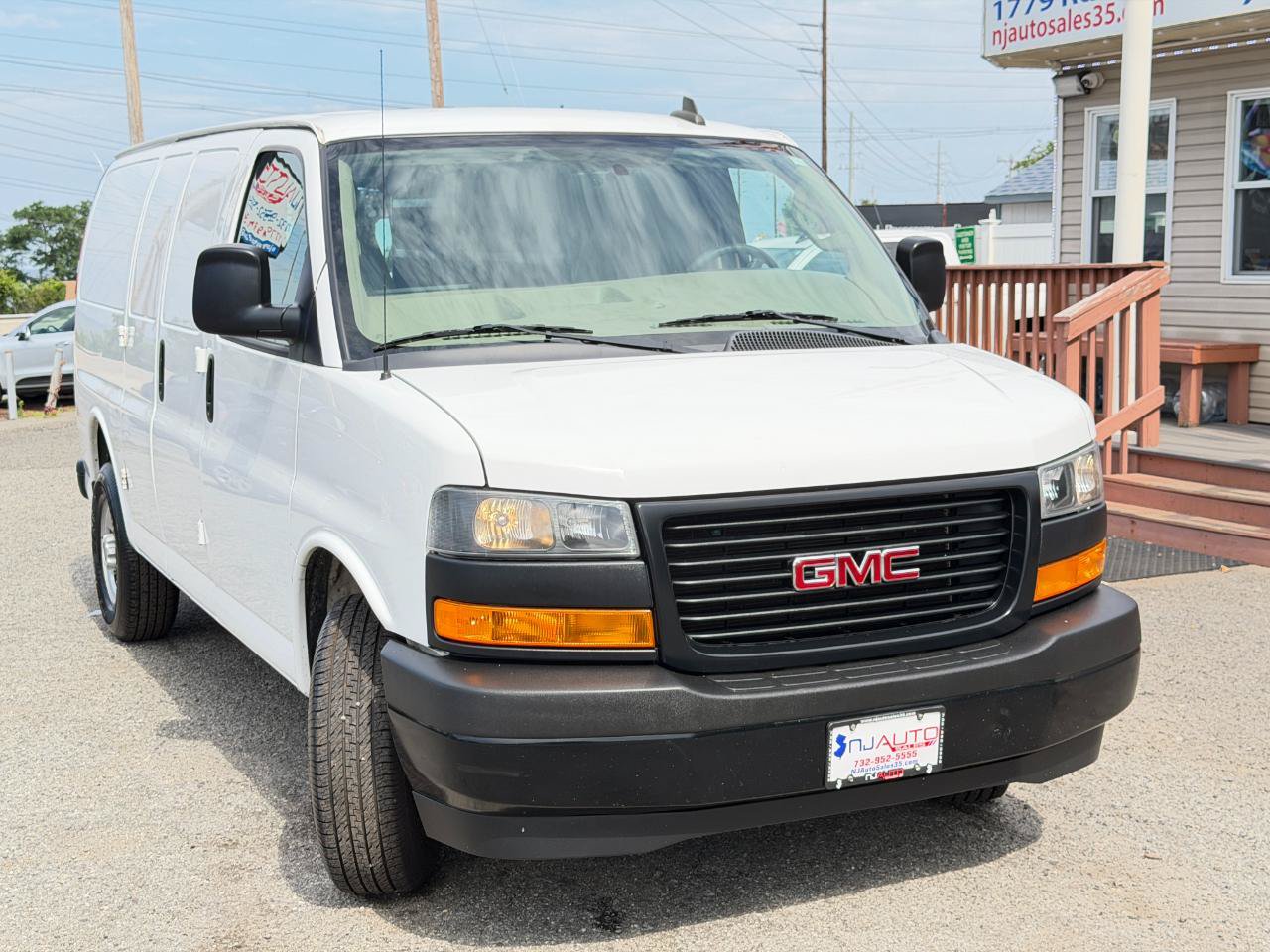Used 2019 GMC Savana 3500 RWD image 65