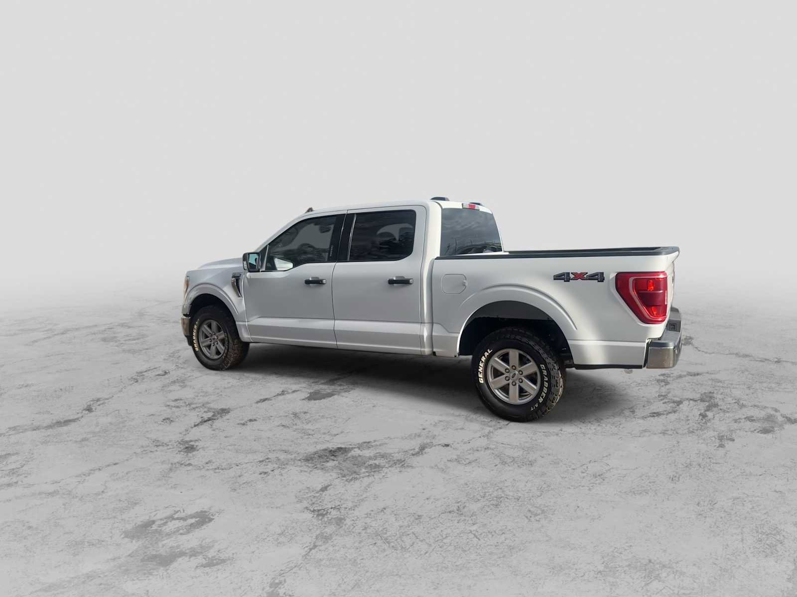 Used 2021 Ford F150 XLT w/ Equipment Group 301A Mid AWD/4WD image 6