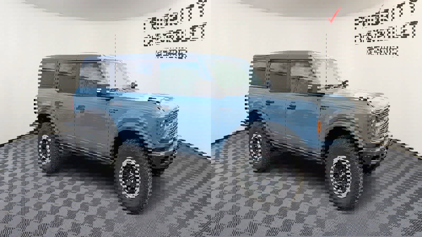 Used 2023 Ford Bronco Badlands image 2