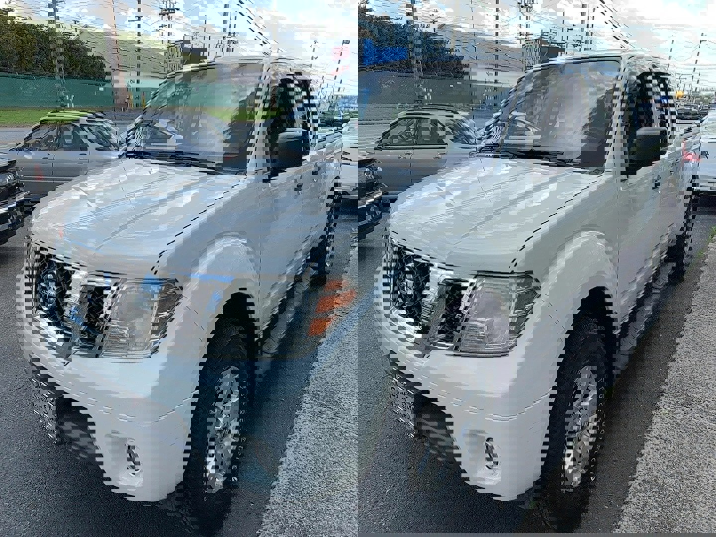 Used 2013 Nissan Frontier SV w/ SV Value Truck Pkg image 5