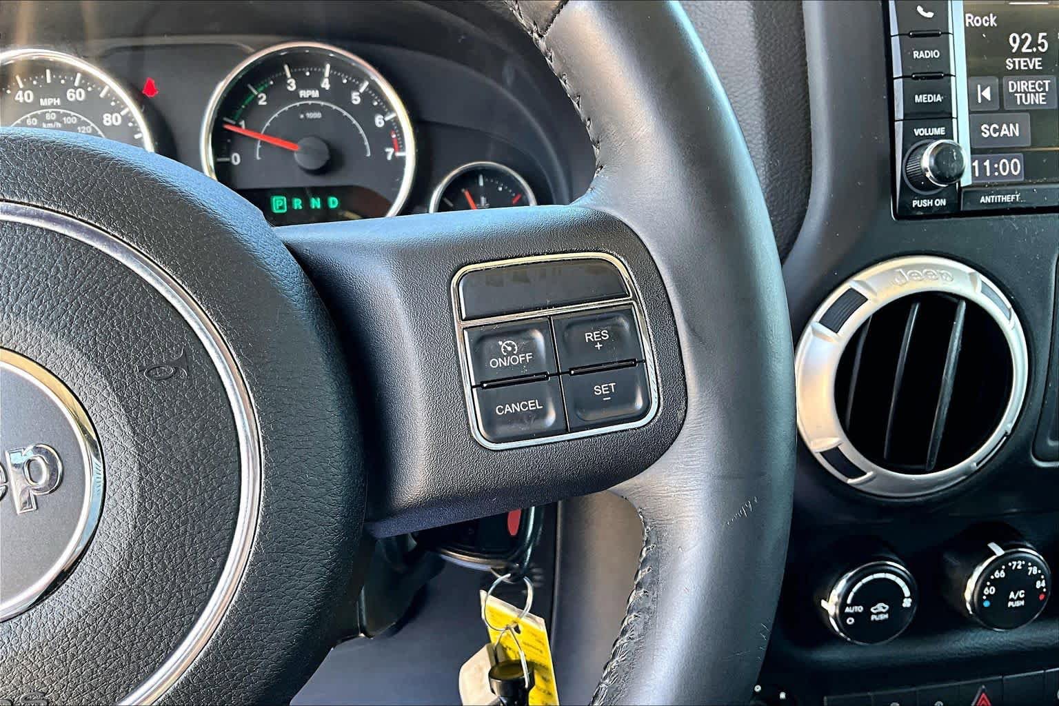 Used 2012 Jeep Wrangler Sahara w/ Connectivity Group AWD/4WD image 22
