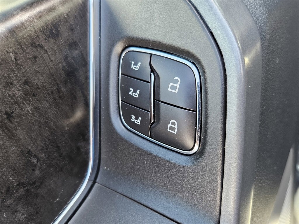 Used 2023 Ford F250 Lariat w/ Lariat Ultimate Package image 11