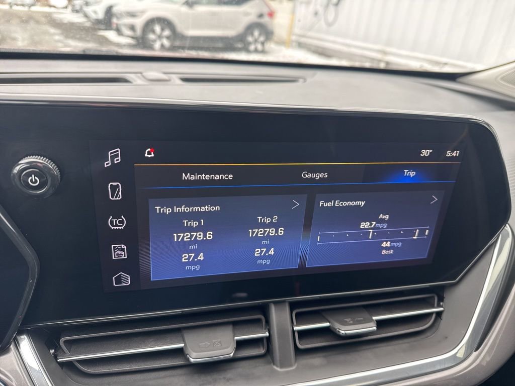 Used 2024 Chevrolet Trax ACTIV w/ Sunroof Package image 17