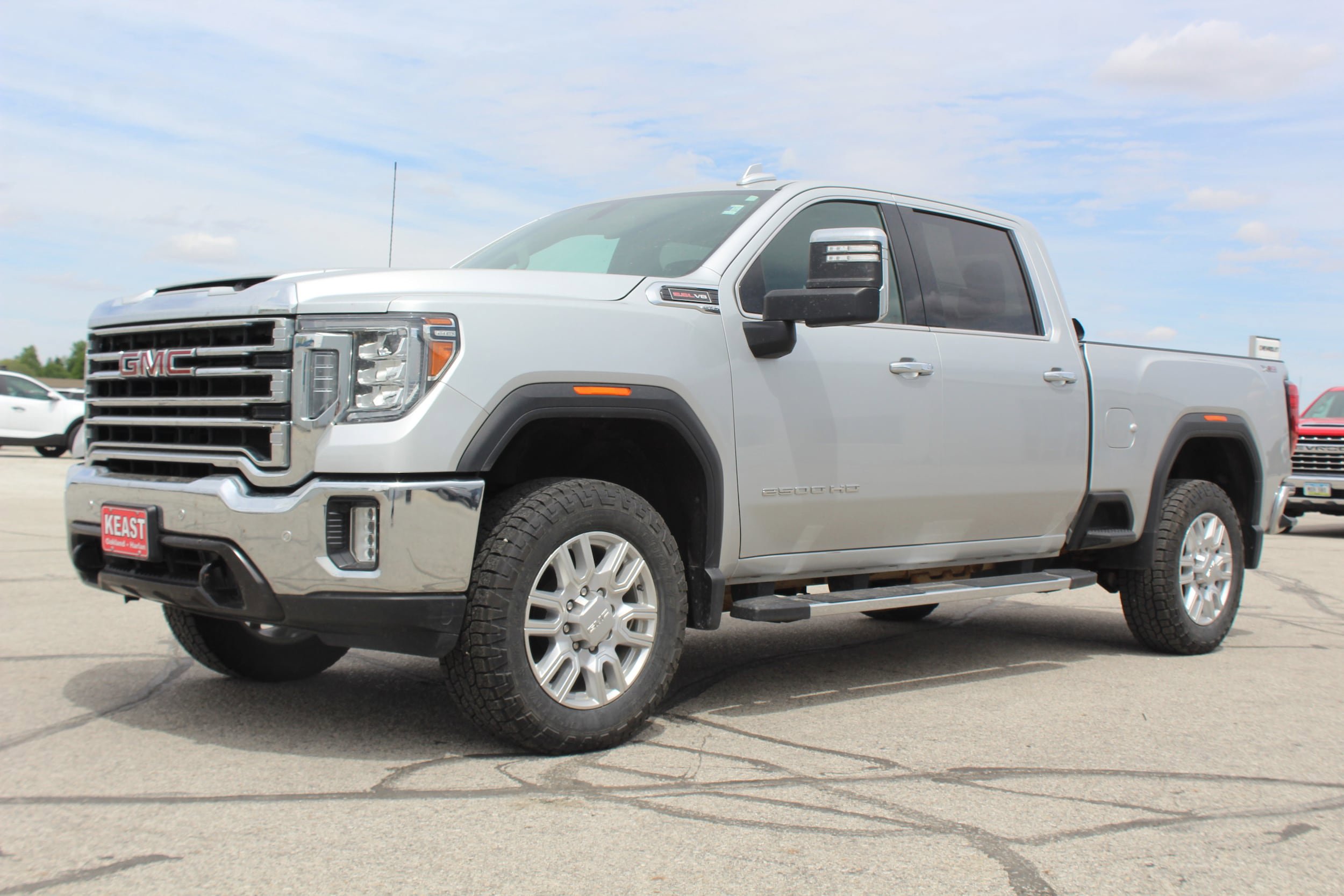 Used 2020 GMC Sierra 2500 SLT w/ Driver Alert Package I AWD/4WD image 1