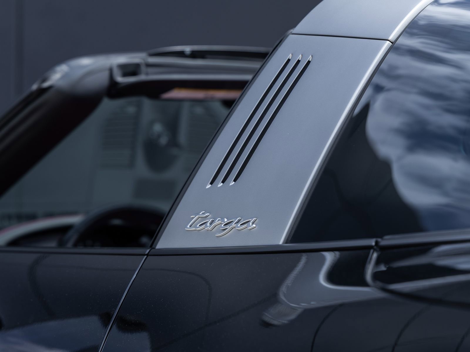 Certified 2024 Porsche 911 Targa 4S image 15