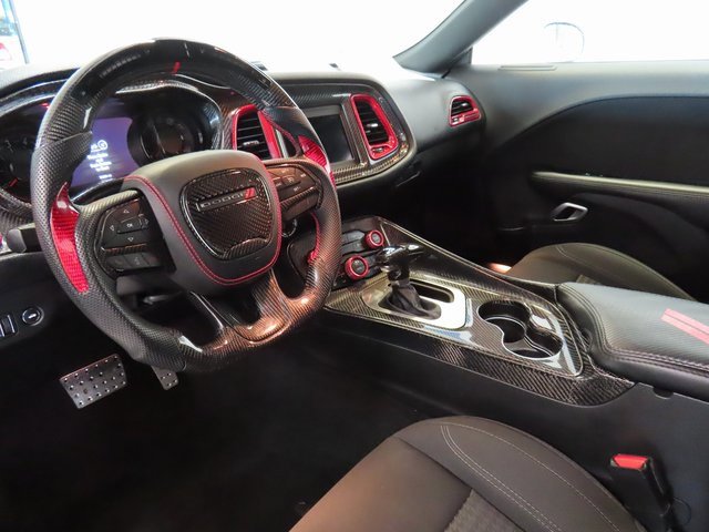 Used 2019 Dodge Challenger SXT w/ Blacktop Package image 4