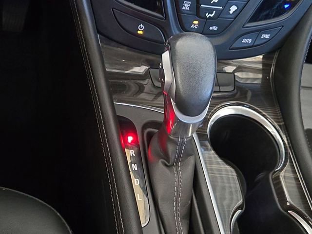 Certified 2022 Buick Envision Avenir w/ Technology Package II image 34