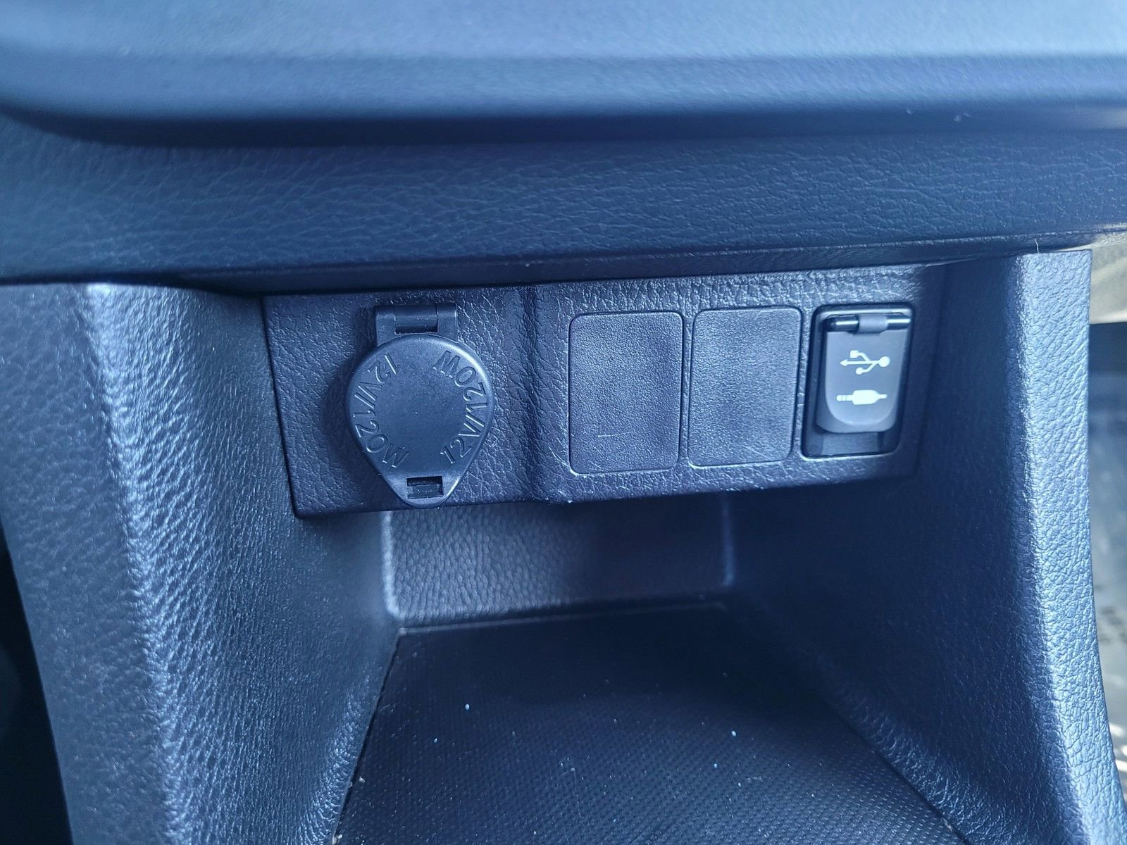 Used 2016 Toyota Corolla S image 20