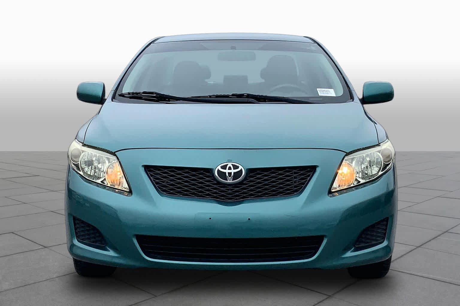 Used 2009 Toyota Corolla LE FWD image 3