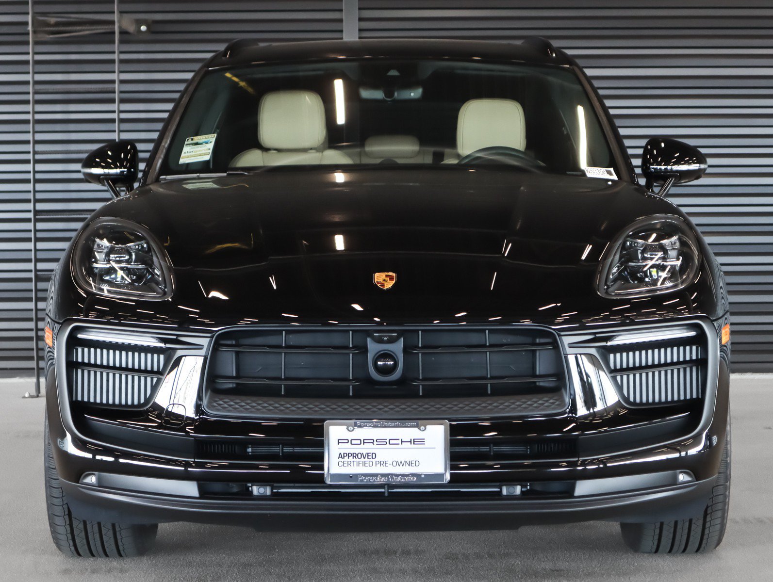 Certified 2026 Porsche Macan S AWD/4WD image 8