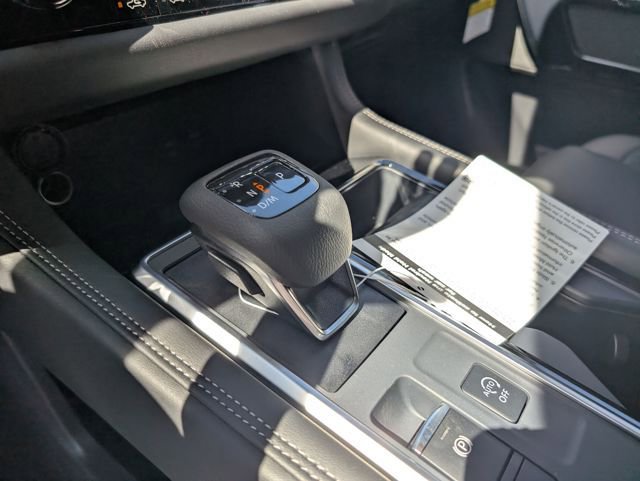 New 2026 Nissan Pathfinder Platinum image 23