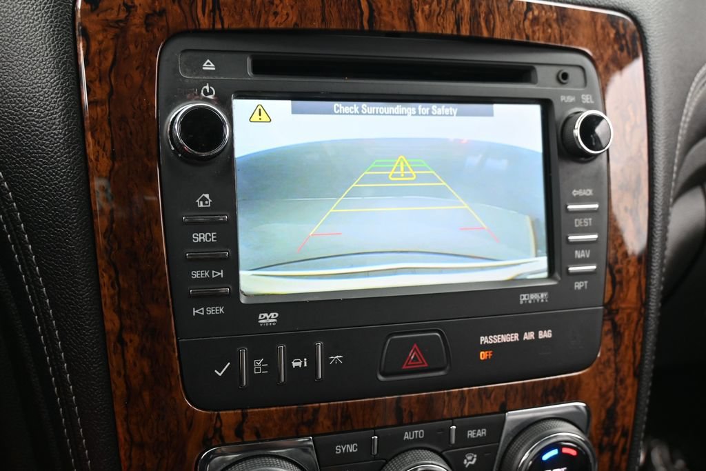 Used 2013 Chevrolet Traverse LT FWD image 18