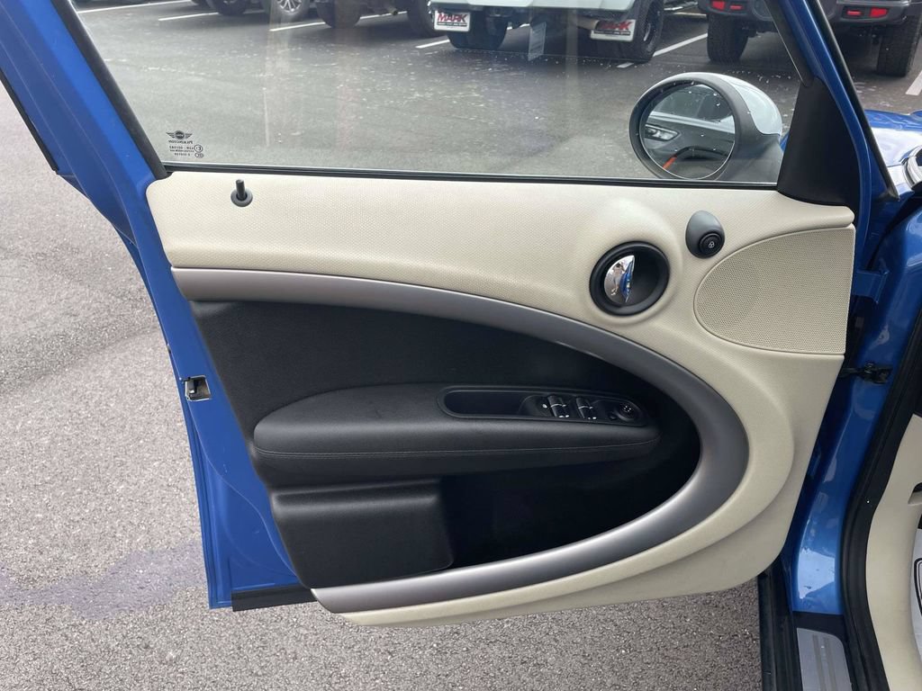 Used 2013 MINI Cooper Countryman FWD image 15