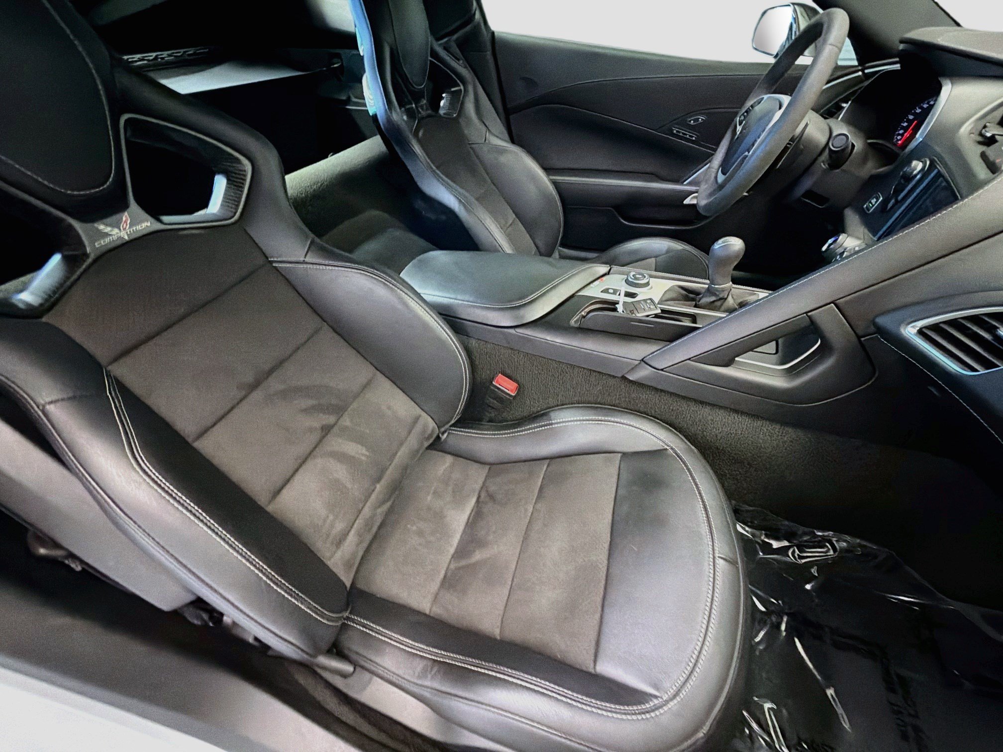 Used 2014 Chevrolet Corvette Stingray Coupe w/ 2LT Preferred Equipment Group RWD image 13