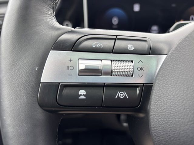 Used 2025 Hyundai Tucson Limited image 27