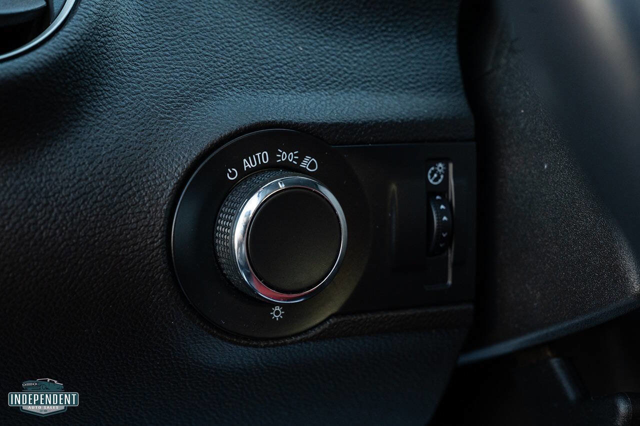 Used 2011 Chevrolet Camaro SS w/ RS Package image 25